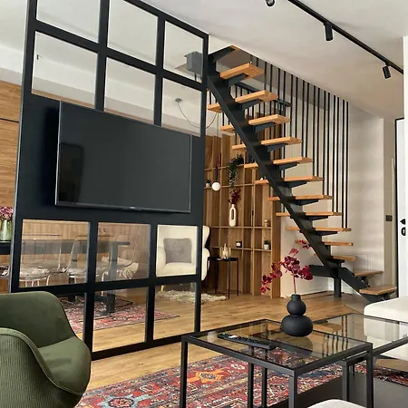 Engadin's Family Apartment *